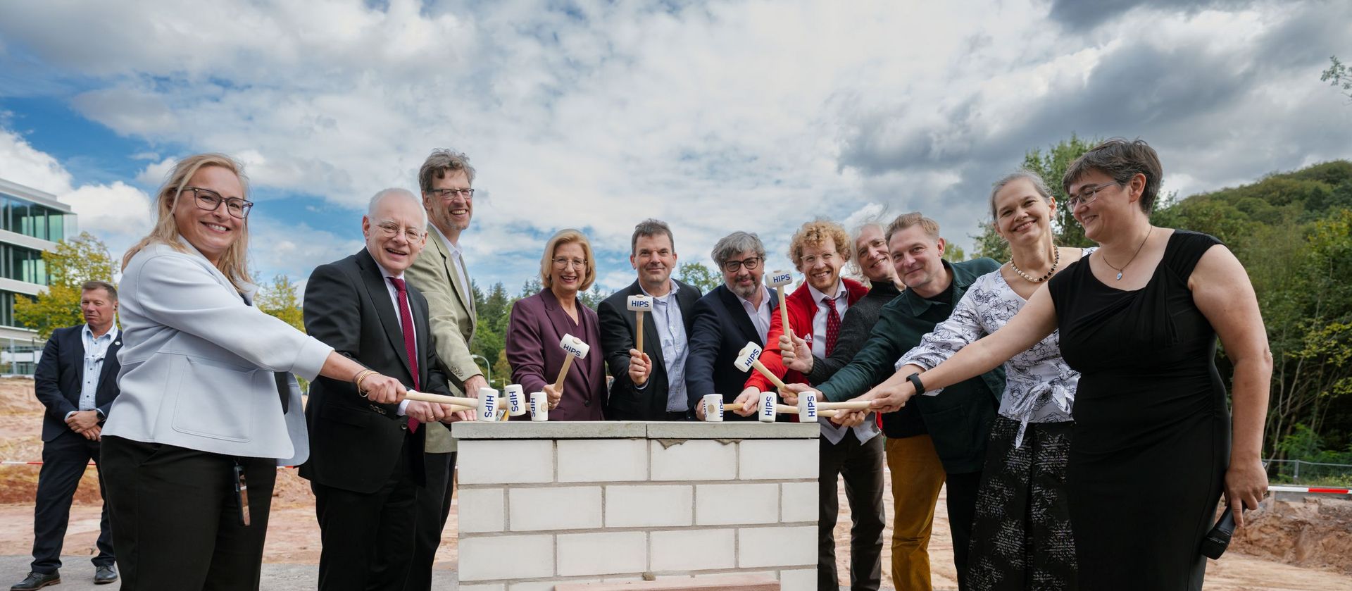 Grundsteinlegung für das neue Forschungsgebäude des HIPS 