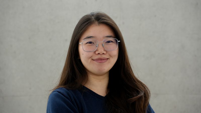 Xinyi Zhang 