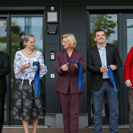 Eröffnung des neuen Forschungsgebäudes des HIPS