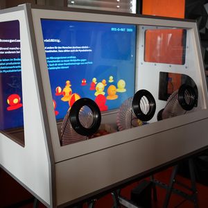 Aufnahme vom HIPS-Exponat MYXO-MAT-3000